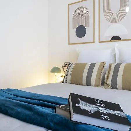 בית נופש Groundfloor Pink Torrevista 2 - Winter By The Sea