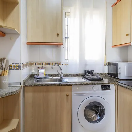 Groundfloor Pink Torrevista 2 - Winter By The Sea טורבייחה