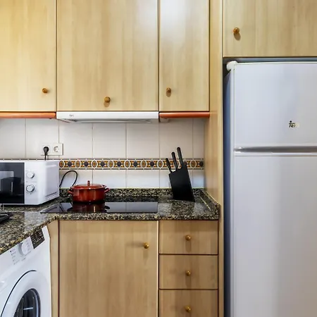 Groundfloor Pink Torrevista 2 - Winter By The Sea *