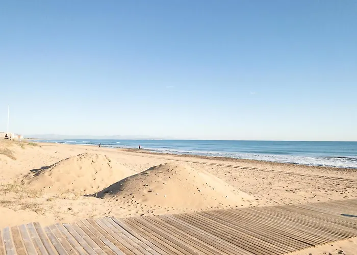 Groundfloor Pink Torrevista 2 Feriehus *