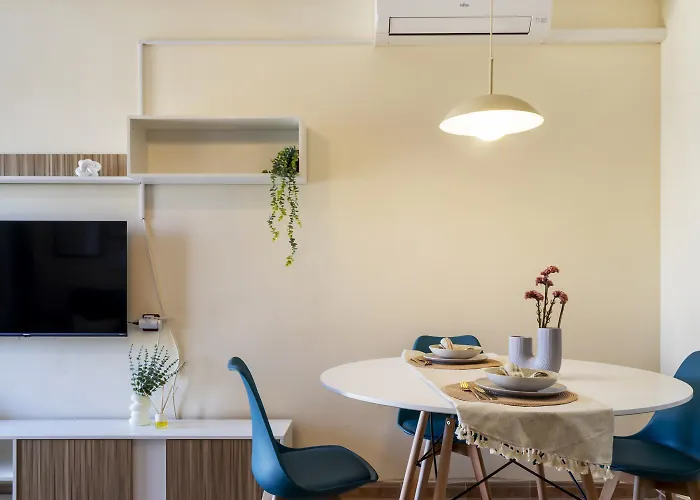 Feriehus Groundfloor Pink Torrevista 2