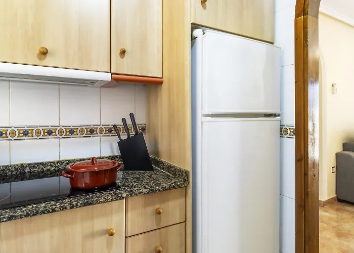 Groundfloor Pink Torrevista 2 Feriehus *